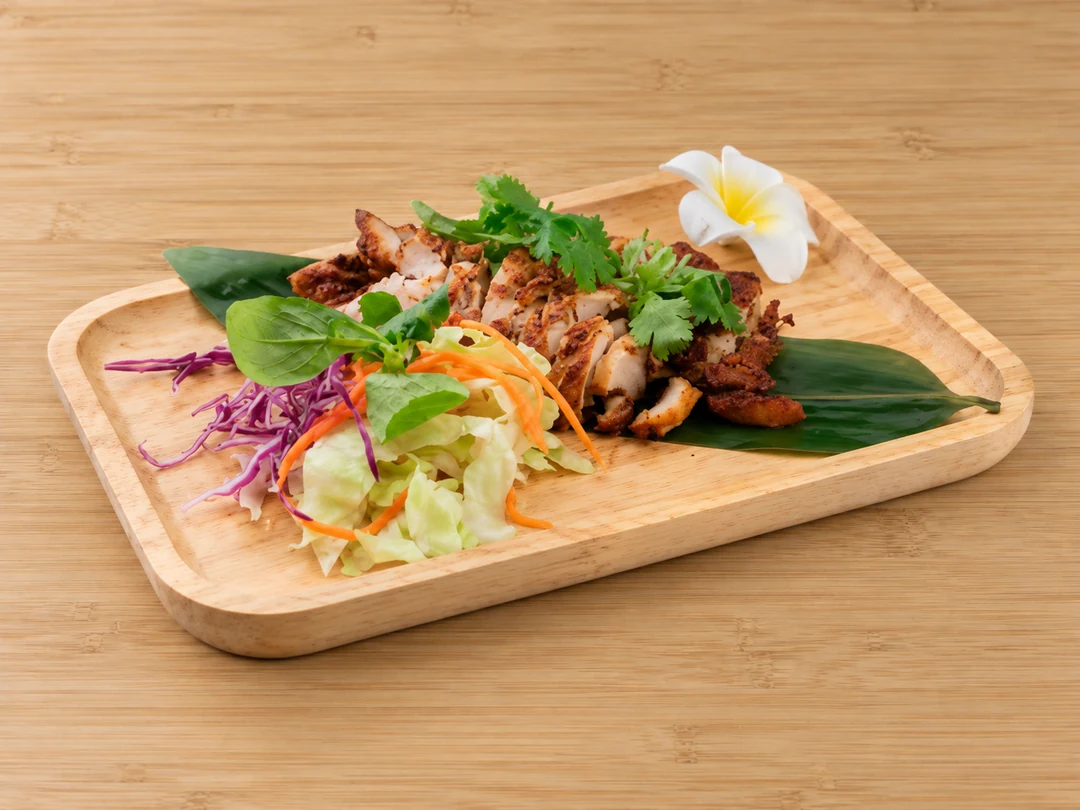 F5. Poulet grillé ou côtes de porc à la citronnelle